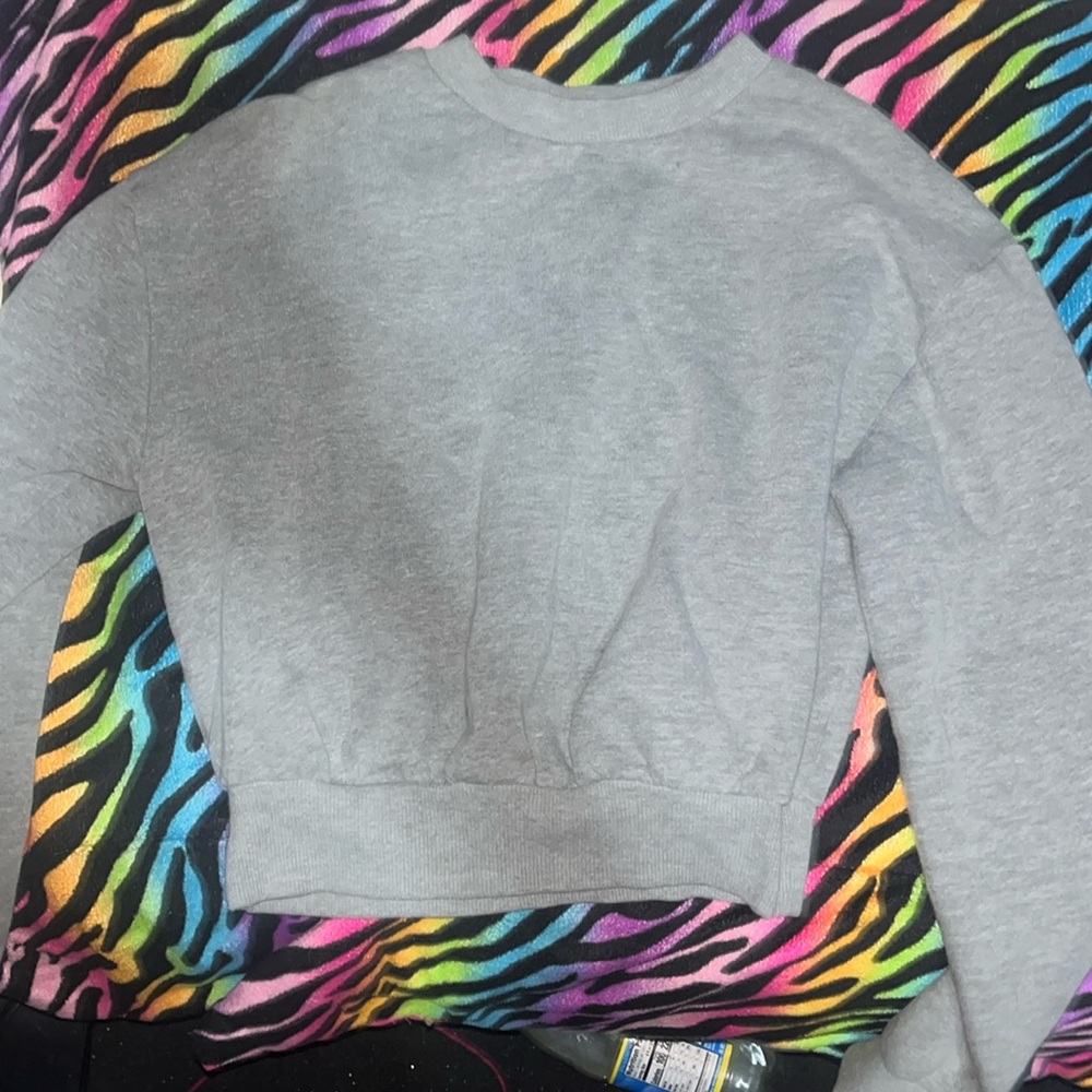 women XS cropped sweatshirt
